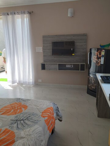 Parking in 2 BHK Builder Floor at RWA Apartments Sector 41, Sector 41 – for Rent