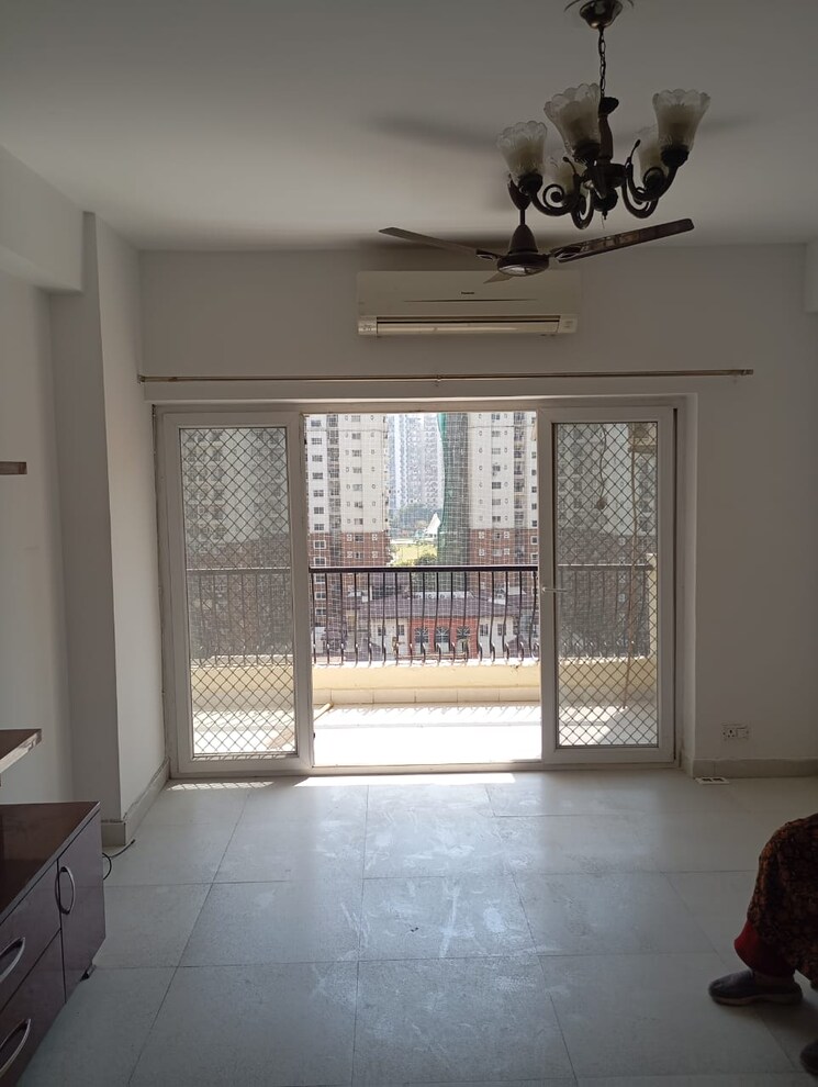 Living Room, nimbus-the-hyde-park 2 Bedroom 1080 Sq.Ft. Apartment In Sector 78 Noida 8387575