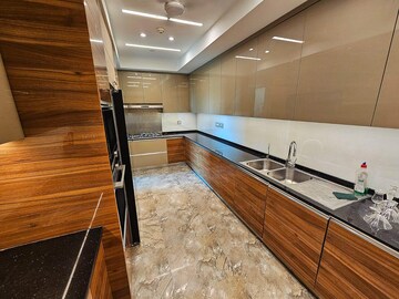 Kitchen in 4 BHK Apartment at DLF The Crest, Sector 54 – for Rent