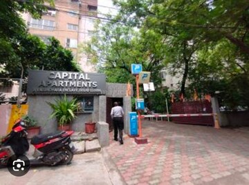 Parking in 3 BHK Apartment at Vasundhara Enclave – for Sale
