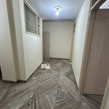 Building Lobby in 3 BHK Builder Floor at Jamia Nagar – for Rent