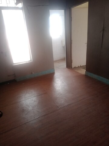 Room in 2 BHK Independent House at Aliganj – for Rent