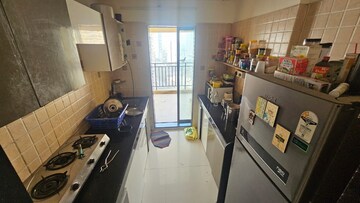 Master Bedroom in 2 BHK Apartment at Lokhandwala Residency, Worli – for Rent