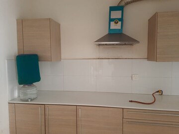 Kitchen in 2 BHK Builder Floor at Nirman Vihar – for Rent