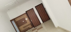 Furnished Amenities in 2 BHK Independent House at Krishna Nagar – for Sale