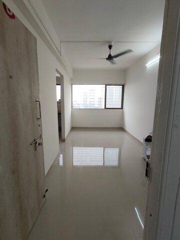 Bathroom in 1 BHK Apartment at Omkar Sai CHS, Lower Parel – for Rent