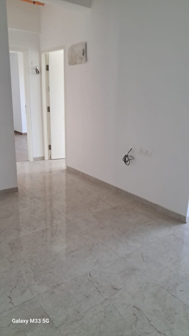 Room, saket-world 2 Bedroom 816 Sq.Ft. Apartment In Kalyan East Thane 8387865