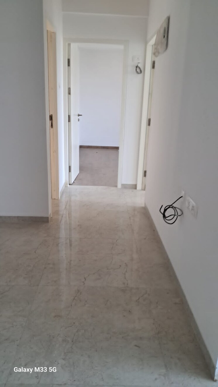 Room, saket-world 2 Bedroom 816 Sq.Ft. Apartment In Kalyan East Thane 8387865