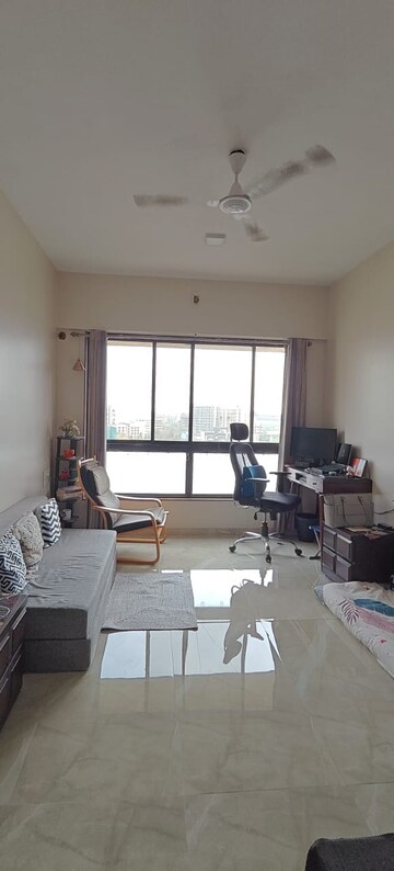 Master Bedroom in 1 BHK Apartment at Sindhi Society, Chembur – for Rent