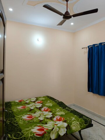 Room in 2 BHK Independent House at Aman Vihar – for Rent