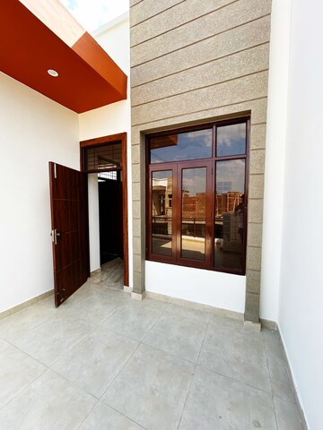 Room in 3 BHK Independent House at Arsha Madhav Greens, Gomti Nagar – for Sale