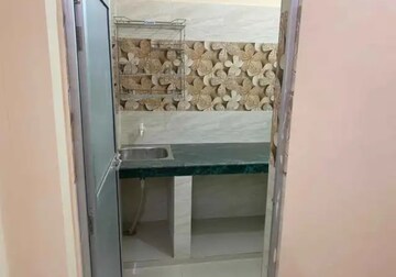  1 BHK Villa at Aliganj – for Rent
