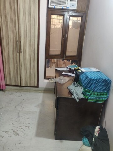 Master Bedroom in 3 BHK Villa at RWA Apartments Sector 50, Sector 50 – for Rent