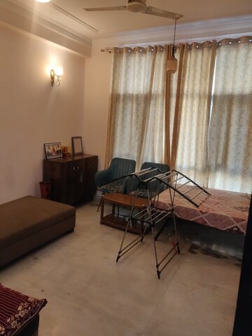 Living Room in 3 BHK Villa at RWA Apartments Sector 50, Sector 50 – for Rent