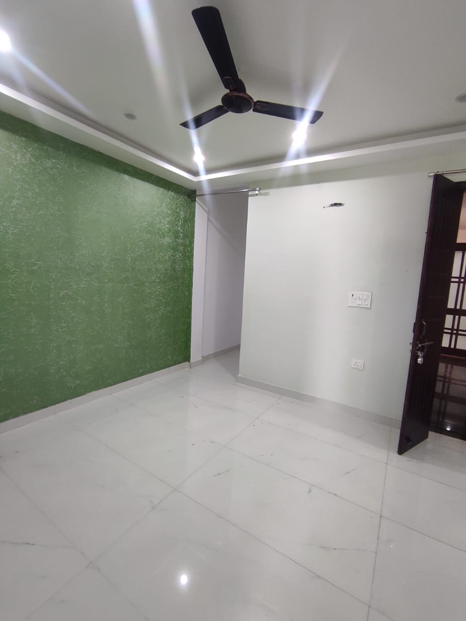 2 BHK Apartment For Sale in Malhan View Apartments
