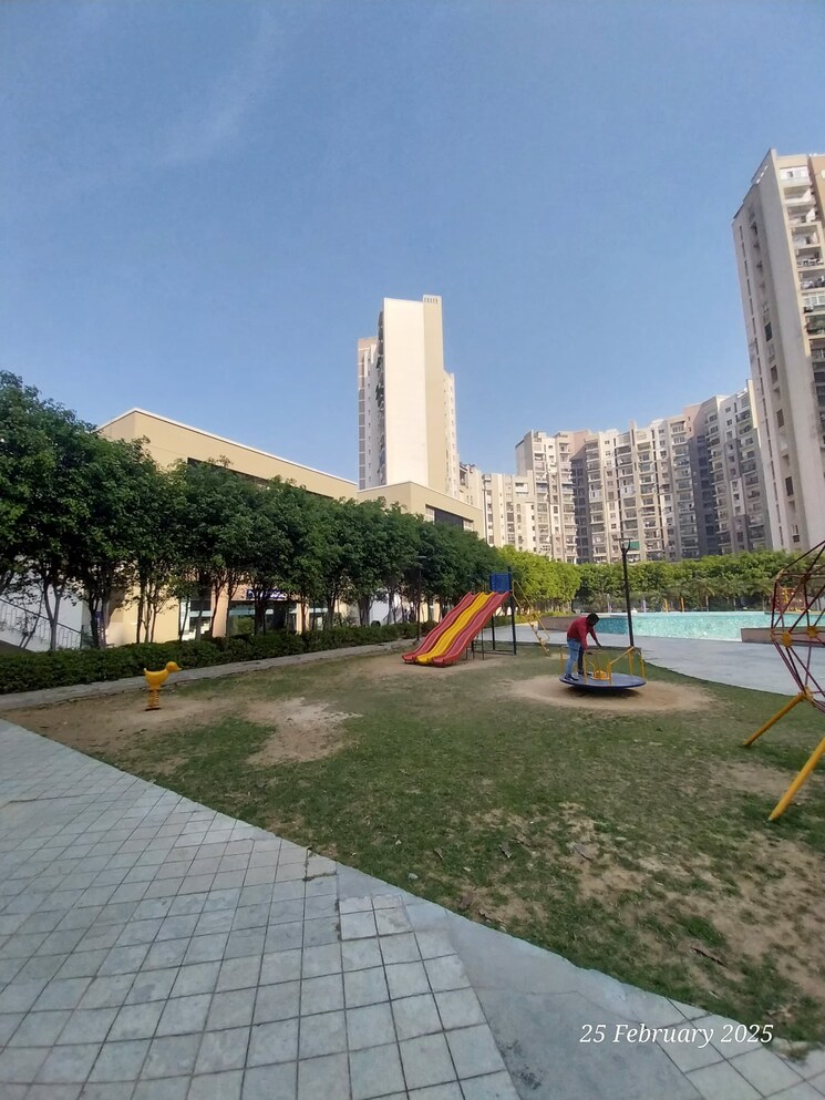 Garden, ace-platinum 3 Bedroom 1450 Sq.Ft. Apartment In Zeta I Greater Noida Greater Noida 8388206