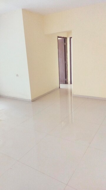 Building Lobby in 2 BHK Apartment at Gaurav Woods, Mira Road – for Sale