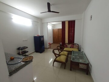 1 RK Apartment For Rent in GTM The Capital, Aman Vihar
