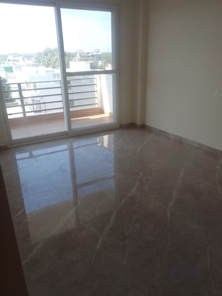 Room, sector 43 3 Bedroom 1800 Sq.Ft. Builder Floor In Sector 43 Faridabad 8388523