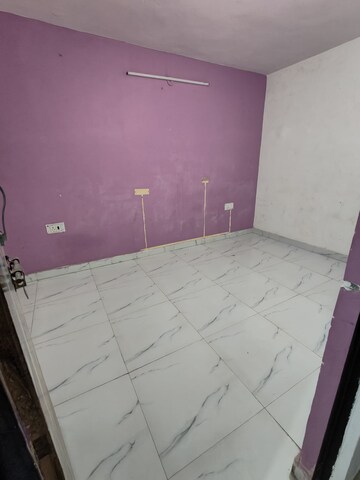 Room in  Pg at Sector 27 – for Rent