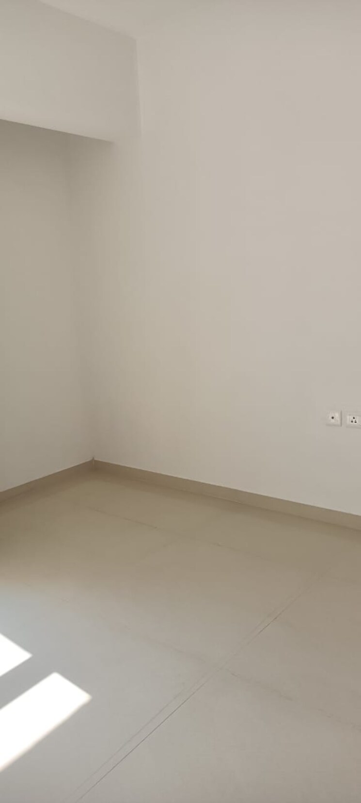 Room, lodha-upper-thane 2 Bedroom 584 Sq.Ft. Apartment In Anjur Thane 8388638