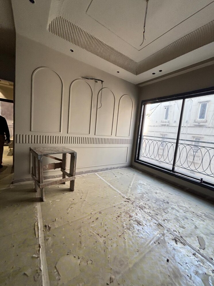  Parking, rajouri garden 3 Bedroom 1440 Sq.Ft. Builder Floor In Rajouri Garden Delhi 8388659