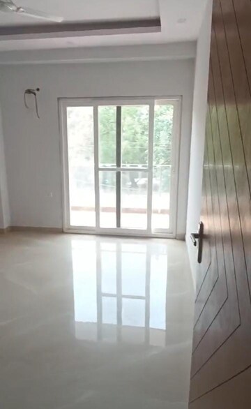 3 BHK Builder Floor For Sale in Sector 10a