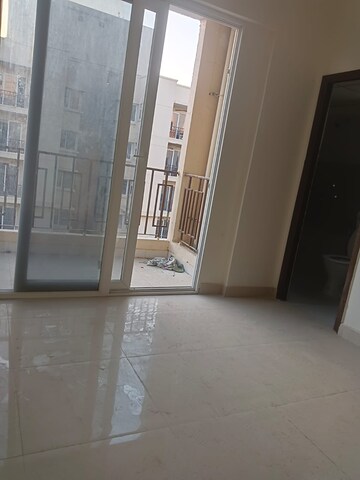 2 BHK Apartment For Rent in Signature Orchard Avenue 2, Sector 93