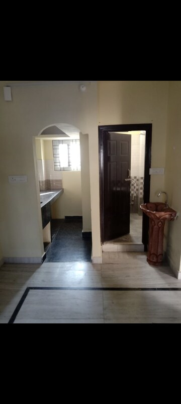 Living Room in 1 RK Independent House at Somajiguda – for Rent