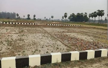Plot For Sale in Dankaur