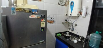 Kitchen in 1.5 BHK Apartment at Vashi Sector 19 – for Sale