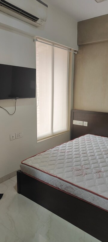Bedroom in 2 BHK Apartment at JP Unity Tower, Lower Parel – for Rent