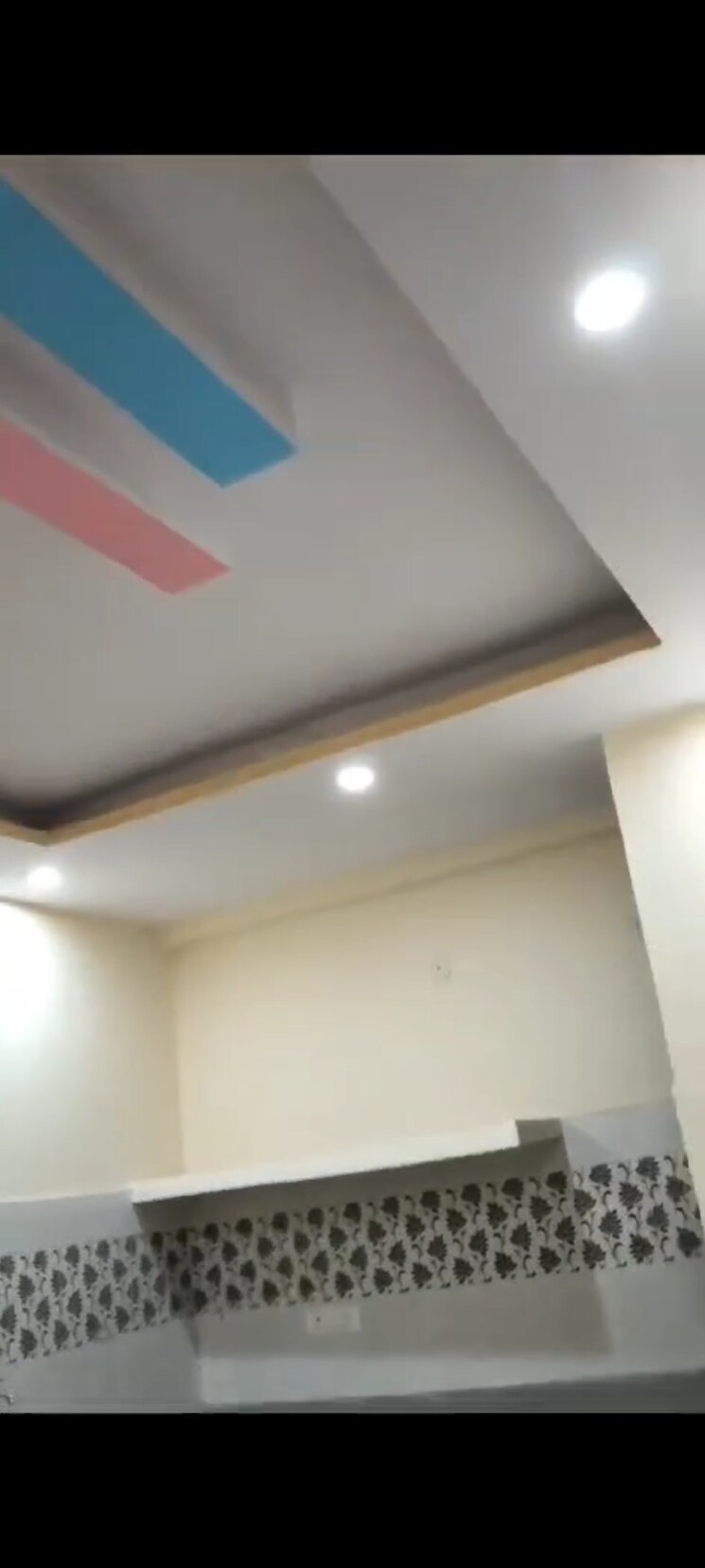 undefined, new ashok nagar 2 Bedroom 450 Sq.Ft. Builder Floor In New Ashok Nagar Delhi 8388877