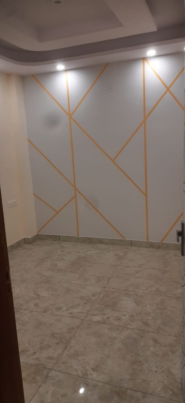 2 BHK Builder Floor For Sale in Laxmi Nagar