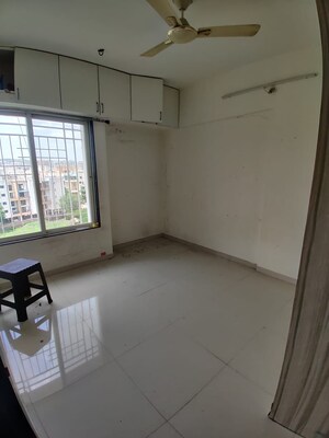 Room in 1 BHK Apartment at Vijayalaxmi Laxmisatyam Residency, Dhanori – for Sale