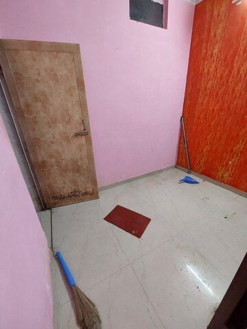  1 BHK Apartment at Paschim Vihar – for Rent