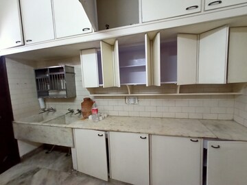 Kitchen in 3 BHK Independent House at Sector 16 – for Rent