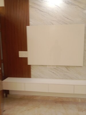 Room in 3 BHK Apartment at KLJ Greens, Sector 77 – for Sale