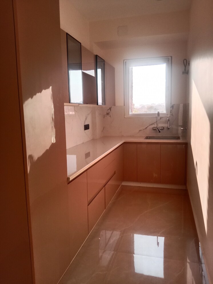 Kitchen, klj-greens 3 Bedroom 1702 Sq.Ft. Apartment In Sector 77 Faridabad 8389010