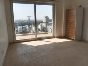 Room in 4 BHK Builder Floor at BPTP Park Elite Floors, Sector 85 – for Sale