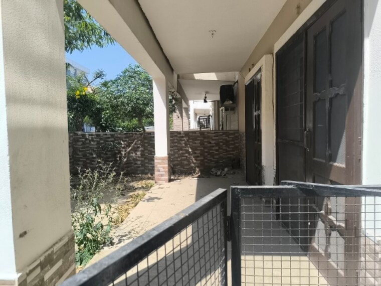 Balcony, bptp-park-81 3 Bedroom 2430 Sq.Ft. Apartment In Sector 81 Faridabad 8389079