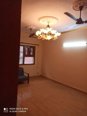 Room in 3 BHK Apartment at Patparganj – for Sale