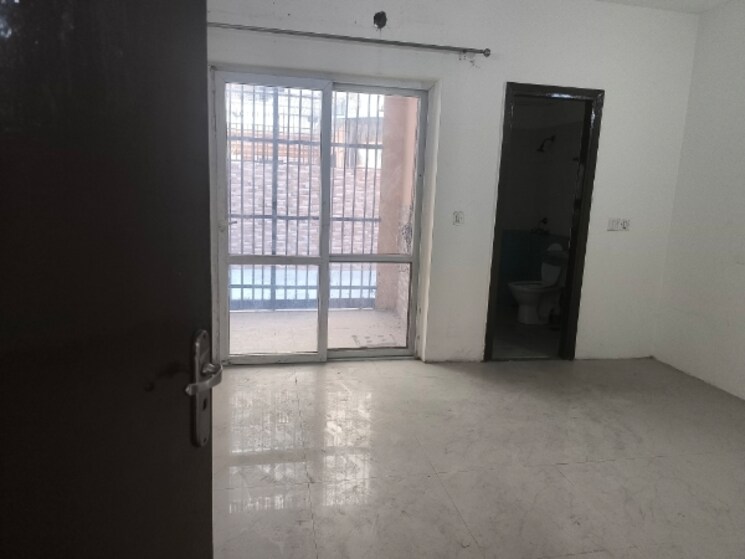 Room, bptp-park-81 3 Bedroom 2430 Sq.Ft. Apartment In Sector 81 Faridabad 8389079