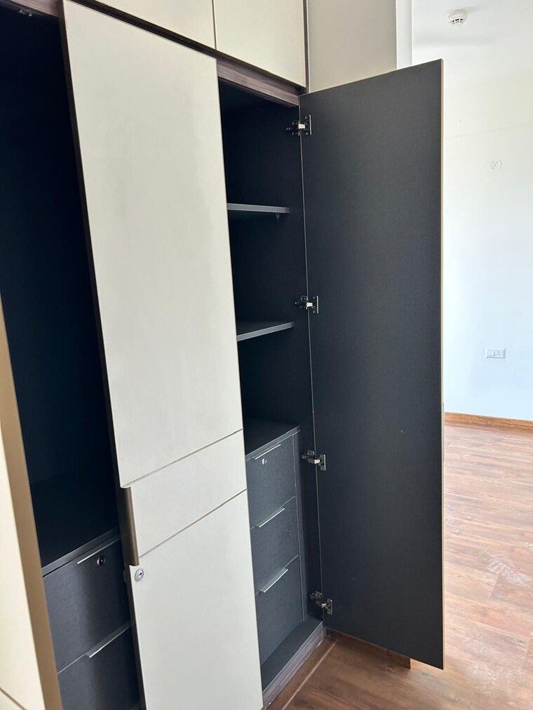 undefined, dlf-alameda 3 Bedroom 1225 Sq.Ft. Apartment In Sector 73 Gurgaon 8389178