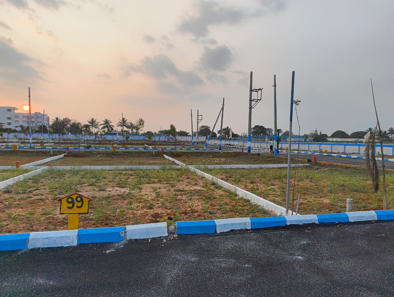 Plot For Sale in Bj Property Sale