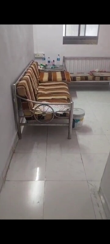 1 RK Apartment For Rent in Hakimi CHS, Goregaon West