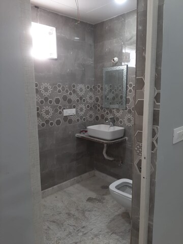 Bathroom in 2 BHK Builder Floor at Paschim Vihar – for Rent