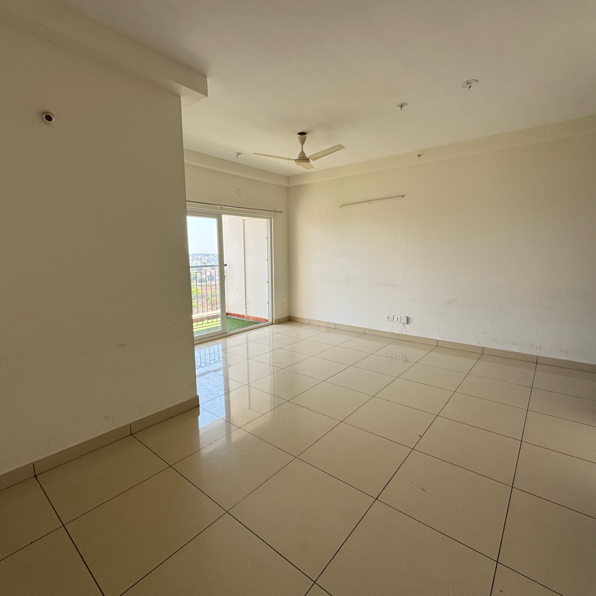 2.5 BHK Apartment For Sale in Prestige Sunrise Park Brichwood