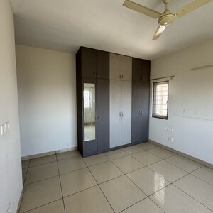 Room in 2.5 BHK Apartment at Prestige Sunrise Park Brichwood, Gollahalli – for Sale