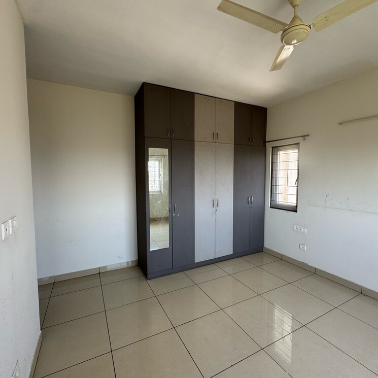 Room, prestige-sunrise-park-brichwood 2.5 Bedroom 1342 Sq.Ft. Apartment In Gollahalli Bangalore 8389341